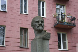 бюст Ленина
