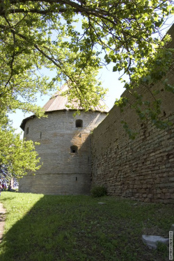 Королевская башня со стороны Невы