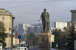 памятник М.И. Калинину