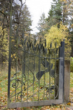 ограда церкви